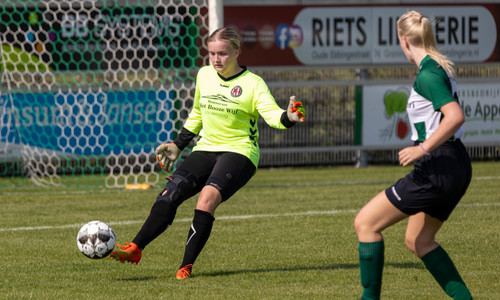 vv Winsum 2 schakelt EKC uit